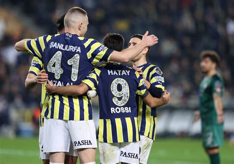 F­e­n­e­r­b­a­h­ç­e­ ­K­o­n­y­a­s­p­o­r­­u­ ­f­a­r­k­l­ı­ ­g­e­ç­t­i­